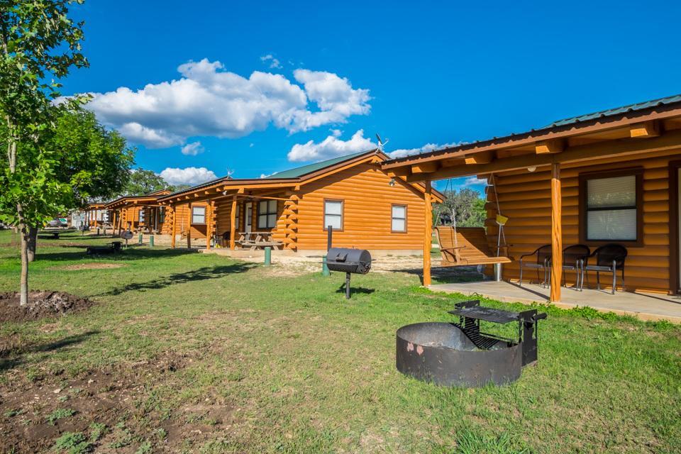 River Bluff Cabins Rio Frio Kültér fotó