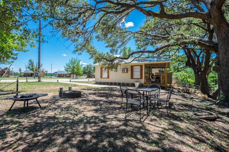 River Bluff Cabins Rio Frio Kültér fotó