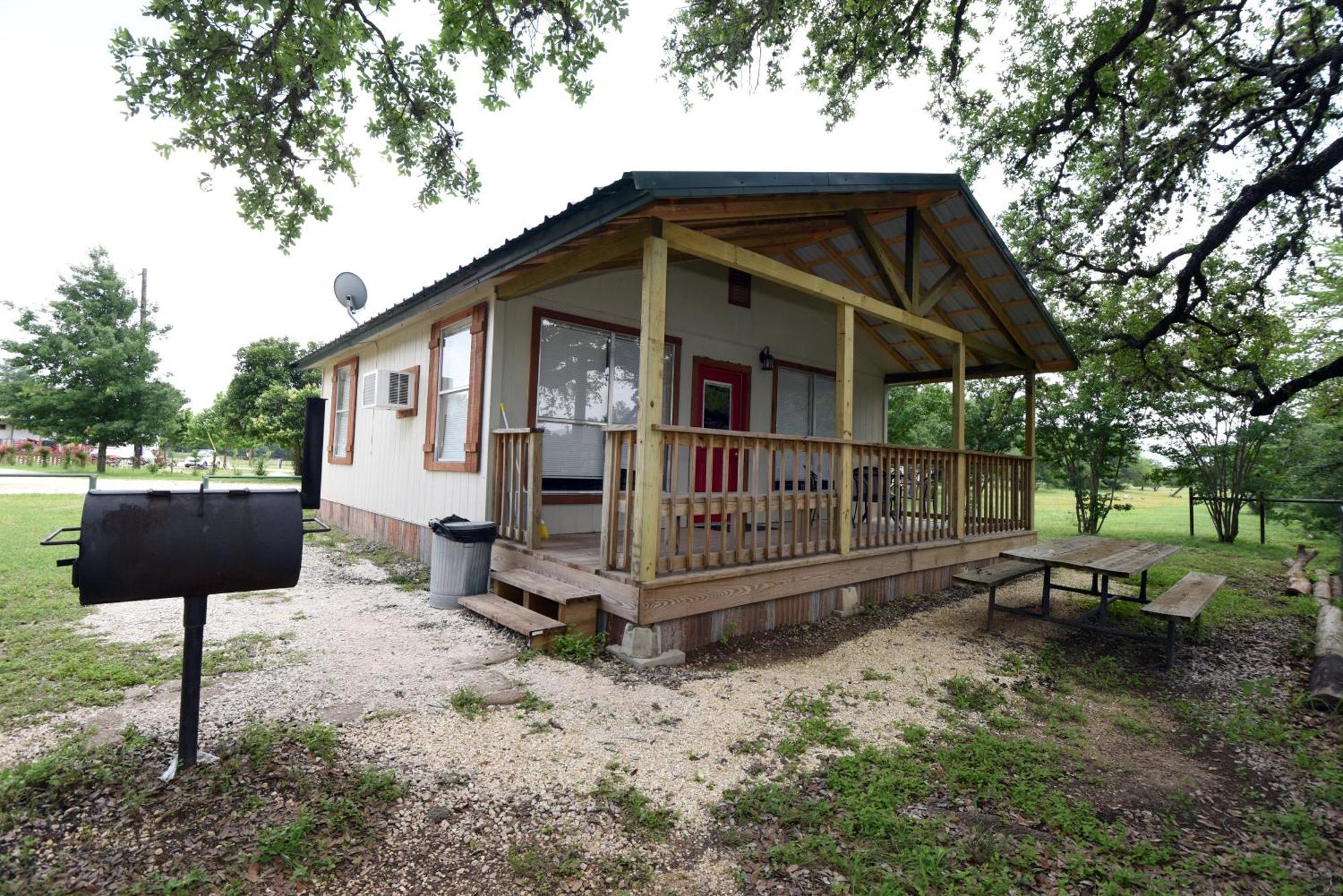 River Bluff Cabins Rio Frio Kültér fotó