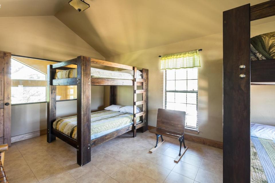 River Bluff Cabins Rio Frio Szoba fotó