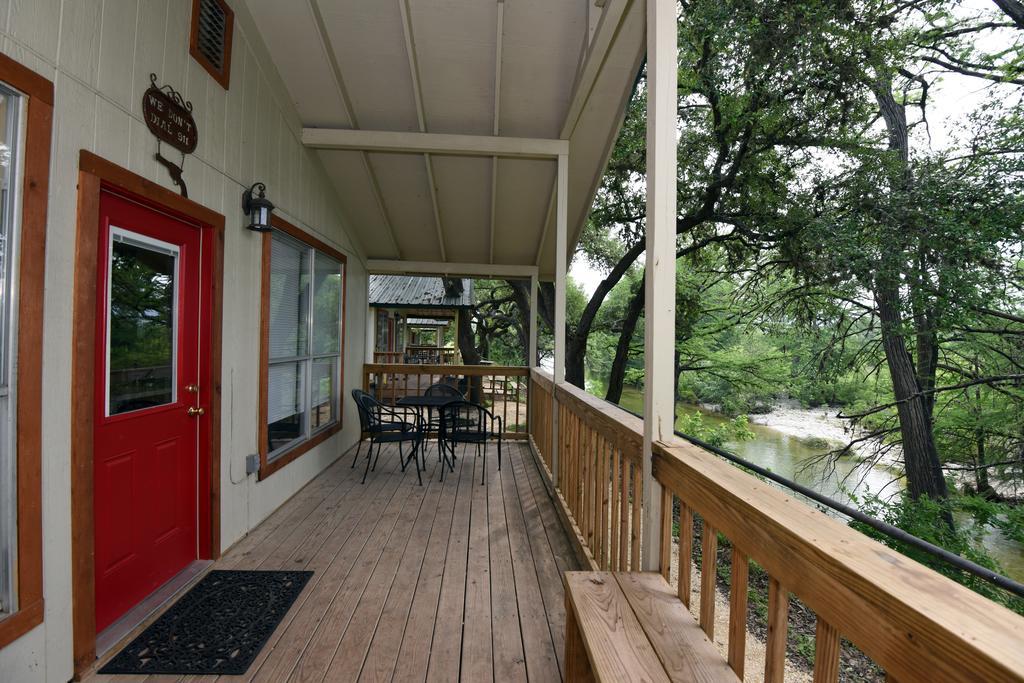 River Bluff Cabins Rio Frio Kültér fotó