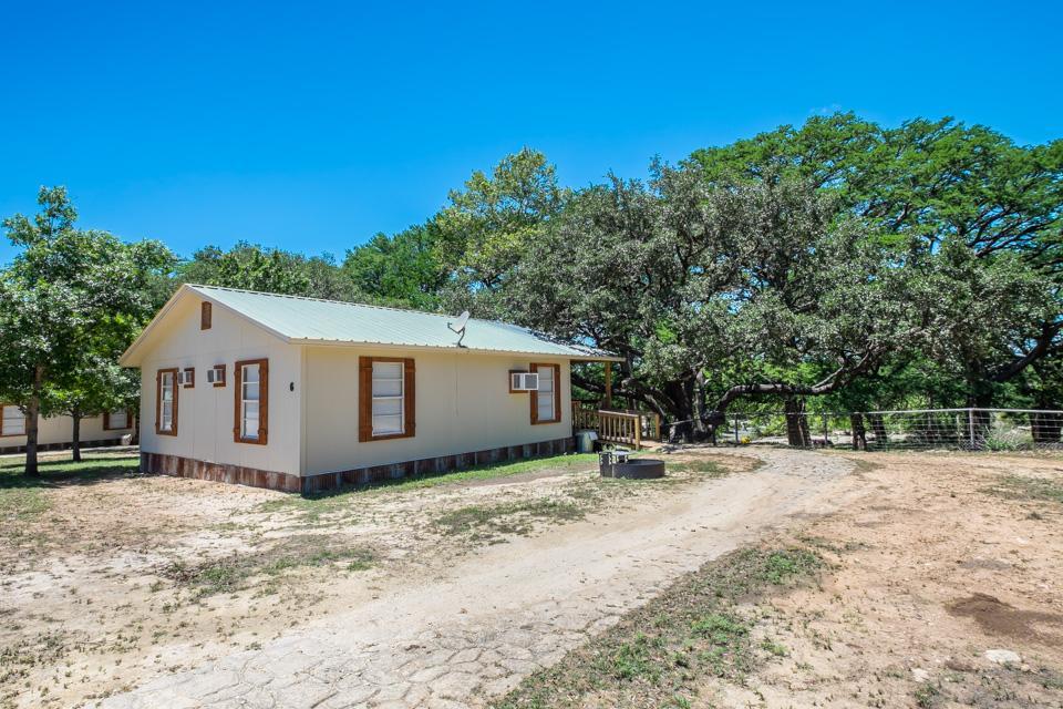 River Bluff Cabins Rio Frio Kültér fotó